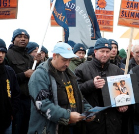 Dc-personeel van Jumbo dreigt met acties