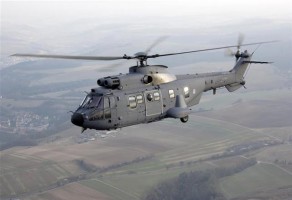 Helikopters Defensie vliegen niet, logistiek krijgt de schuld