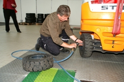 heftruck banden test