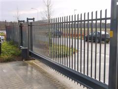 Schuifpoort met snelle aandrijving