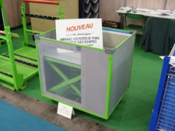 Box met beweegbare bodem