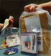 Voorbeelden van illegale software