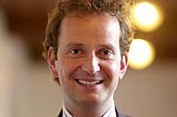 Minister Joop Wijn van Economische Zaken