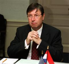 Van Hoof