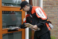 Overbodige postbodes straks aan de slag als truckchauffeur?