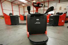 Eén van de nieuwe elektropalletrucks