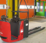 Jan Linders zet 24 Linde trucks in