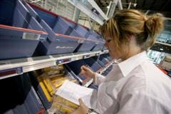 Papier sneller dan RF-barcodescanning en voicepicking