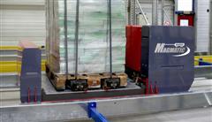 De shuttle van Savoye, die nu in combinatie met een hoogbouwkraan kan werken