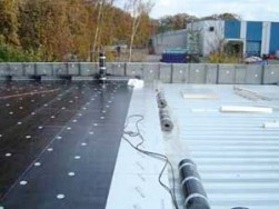 Kelders Dakmaterialen implementeert WMS van CAL