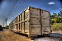 Medewerkers onwel na openen lege containers