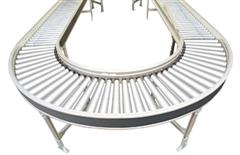 Interroll toont bochten met minder aandrijfrollen