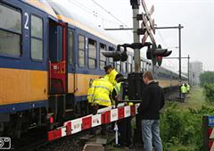 ongveval trein heftruck