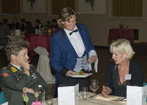 Defensie nodigt logistiek aan tafel