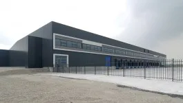 In Nederland is AMB onder ander eigenaar van het AMB Fokker Logistics Center