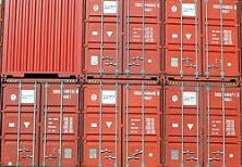 Cramer wil harder optreden tegen gegaste containers.