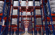 Wijn distributiecentrum van 100 miljoen pond geopend 