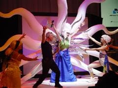 Met een spectaculaire show werd fase 2 van het Fokker Logistics Park officieel gestart.