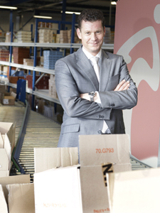 Duco Buijze (47), directeur operations bij Lekkerland in Son en genomineerd voor de titel Logistiek Manager van het Jaar