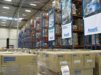 Ansell Healthcare opende gisteren bij Groep H. Essers in Genk een nieuwe Europees distributiecentrum