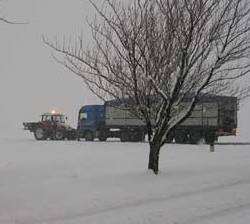 Sneeuw maandag vrachtauto