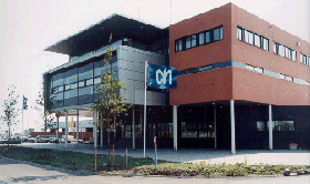 Loonstijging AH-dc's 'belachelijk hoog