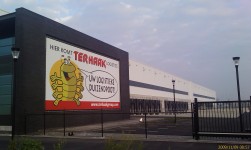 1 januari 2010 opent Ter Haak Logistics een nieuw dc op het Atlaspark in het Amsterdamse havengebied.
