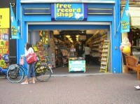 Transport Free Record Shop naar Centraal Boekhuis