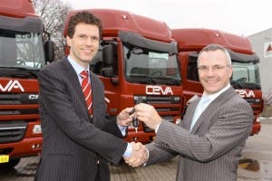 Overhandiging sleutels DAF aan CEVA