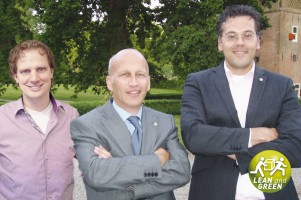 Van links naar rechts: Mark Haverlach (InterfaceFLOR), Olav Vissers (V&D), Arjen Wittekoek (Van Gansewinkel).