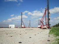 De tweede bouwfase is gestart van Distributiecentrum Afrikahaven in het Amsterdamse havengebied.