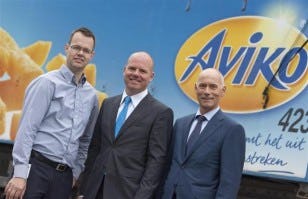 Aviko Frank Scholten, en Jan van Wilsem (r) van Aviko en Gerben Paauwe (m) van Euro Pool System