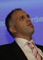 Ralph Hendrix naar CEVA