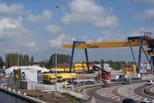 In aanwezigheid van demissionair minister camiel eurlings werd afgelopen vrijdag de nieuwe containerterminal 'alpheria' in alphen aan den rijn geopend. exploitant is logistiek dienstverlener 