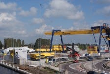 In aanwezigheid van demissionair minister camiel eurlings werd afgelopen vrijdag de nieuwe containerterminal 'alpheria' in alphen aan den rijn geopend. exploitant is logistiek dienstverlener