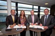 Haven amsterdam, de gemeente lelystad en van der wiel planontwikkeling uit drachten hebben besloten samenwerking bij aanleg exploitatie een logistiek bedrijventerrein in lelystad, te onde