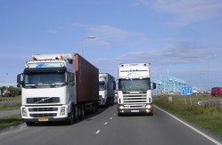 Prijzen trucks met 25 procent omlaag