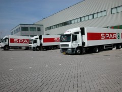 Supermarktketen Spar gaat zijn 350 Spar- en Attent-winkels in bloktijden beleveren in de plaats op vaste tijden.