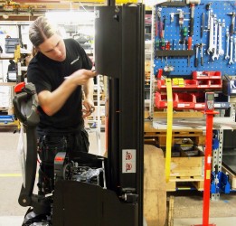 Toyota - Mjolby - productielijn heftrucks