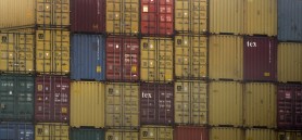 Zeecontainers uit Japan worden vanaf vandaag extra gecontroleerd op radioactiviteit