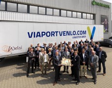 Het behalen van de logistieke hotspots nr.1 status in 2010 en de prolongatie dit jaar heeft de regio Venlo-Venray vleugels gegeven zo bleek vrijdag tijdens een feestelijke bijeenkomst waar de traditio