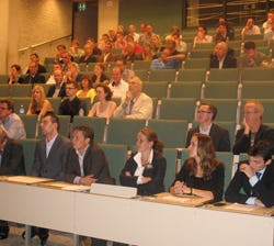 Foto2Publiek en studenten klein