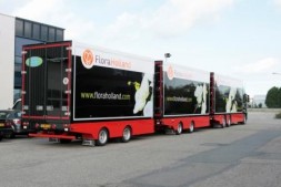 Lange zware vrachtauto’s (LZV’s) uit Nederland mogen, tot groot ongenoegen van TLN en EVO, geen bloemen en planten vervoeren naar de bloemenveiling in Herongen, vlak over de Duitse grens bij Venlo. 