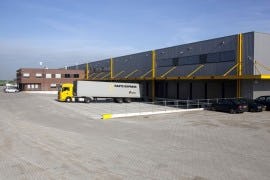 Het nieuwe distributiecentrum van logistiek dienstverlener Parts Express in Vianen blijkt te voldoen aan alle vooraf gestelde verwachtingen. 