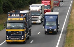 Het MobiliteitsCentrum transport (MCT) is in 2009 opgericht door de sociale partners om de werkloosheid in het beroepsgoederenvervoer en het verticaal transport te bestrijden en zodoende vakbewame med