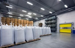 Vooral bij de moderne opslagfaciliteiten wordt een lichte omzettoename verwacht, aldus ABN AMRO in de vandaag verschenen sectormonitor.