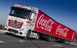 C. Huybregts neemt acht Actrossen in gebruik