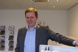 Staka-directeur Eric Masclee: 'We zijn veel kleinere batches gaan verwerken. Hierdoor zijn de bewerkingstijden verkort met dertig tot veertig procent en is de doorlooptijd van onze producten gereducee