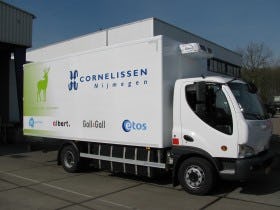 Een consortium van dertig bedrijven, met daarin internationale verladers en vervoerders, willen binnen het programma Green Freight Europe de milieuprestaties van het Europese wegvervoer verbeteren.