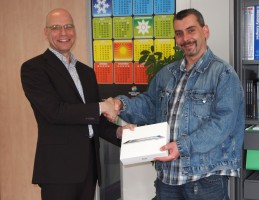 Mark Donné wint iPad met lezersonderzoek Logistiek